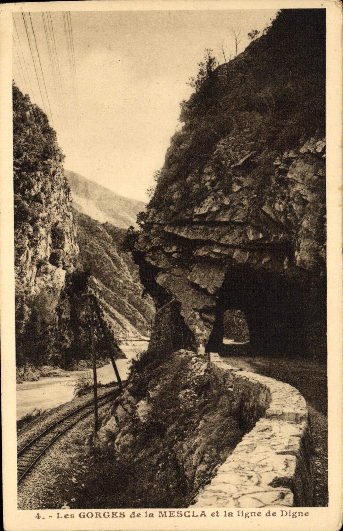 Les Gorges de la Mescla et la ligne de Digne — 4. — Éditeur : Mollaret, Grenoble