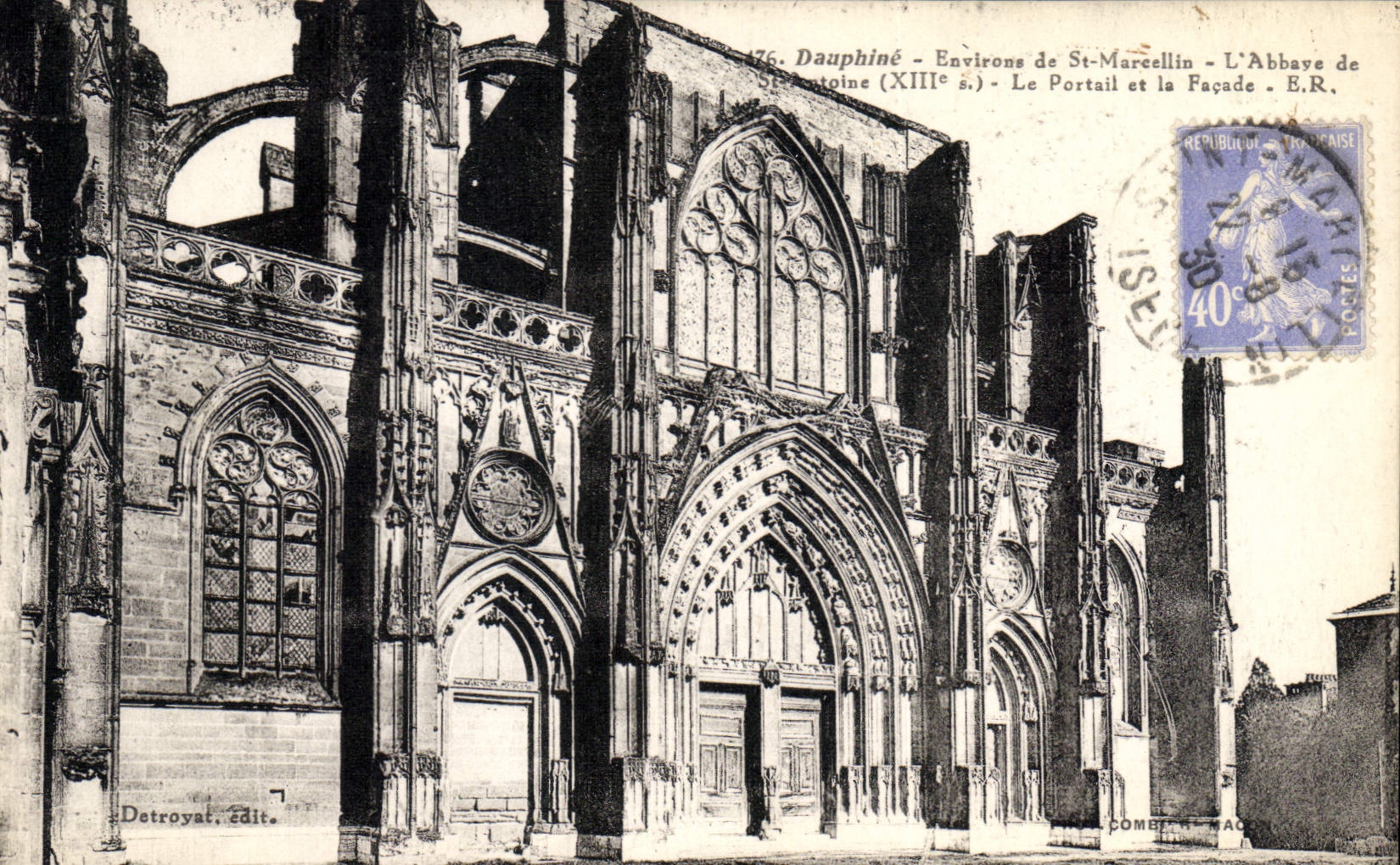 CPA Dauphine Environs de St Marcellin l'Abbaye de Antoine XIII S le Portail et la Facade 