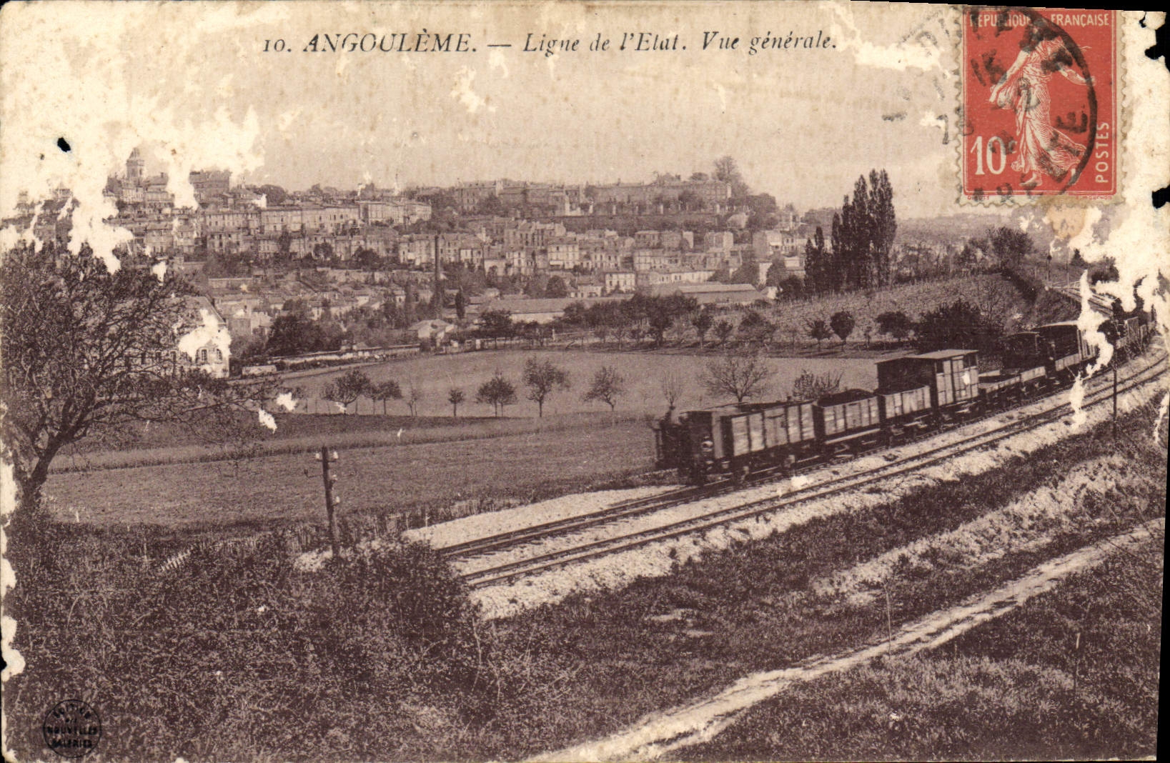 CPA Angouleme Ligne de l'Etat vue generale Train