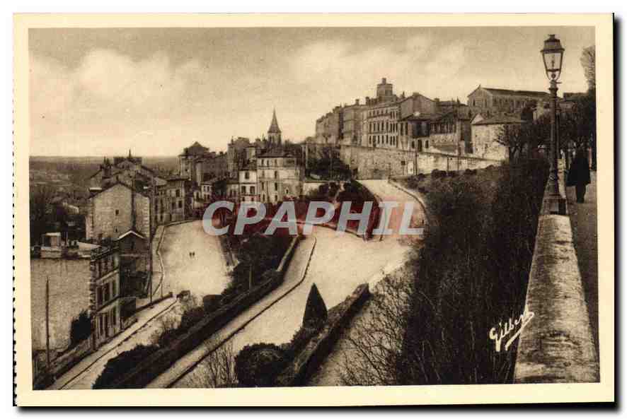 CPA Angouleme Le Rempart Desaix et les Rotondes 
