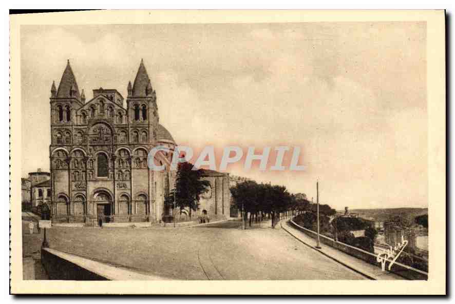 Cathédrale d'Angoulême — vue du Kempart du Midi — Édition A.G.A. - Angoulême
