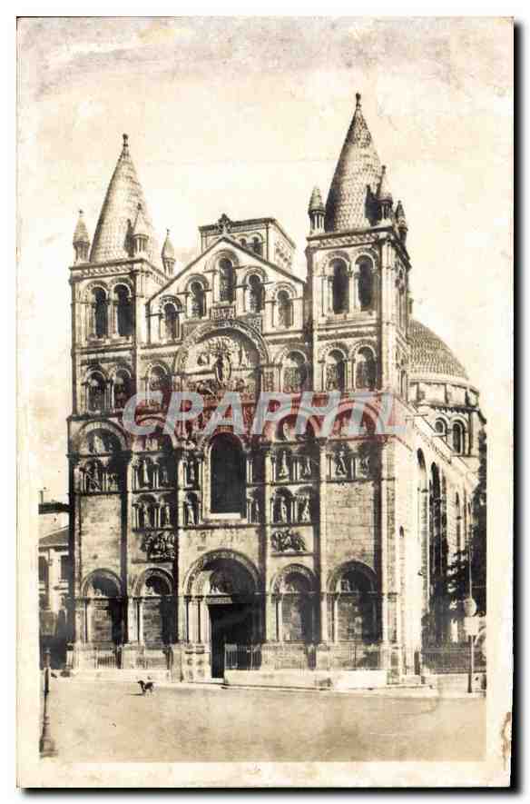 CPA Angouleme La Cathedrale la facade 