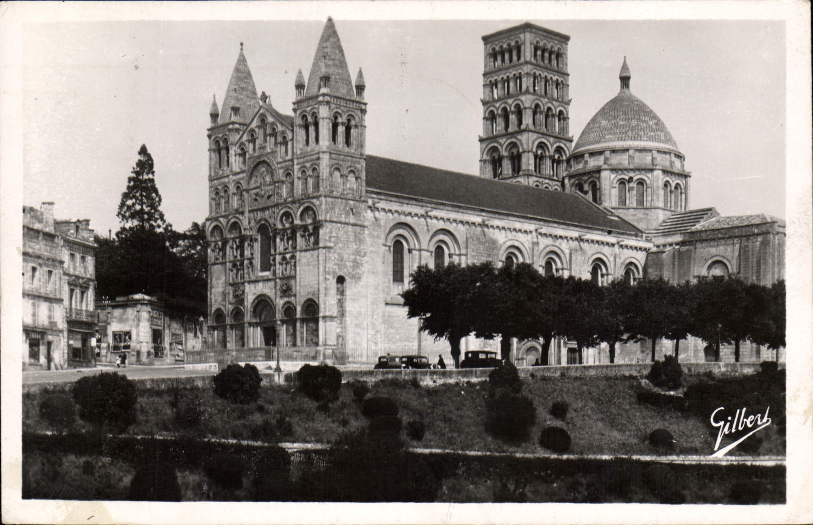 CPA Angouleme Cathedrale Romano Bysantine XII siecle Mont hist Classe 