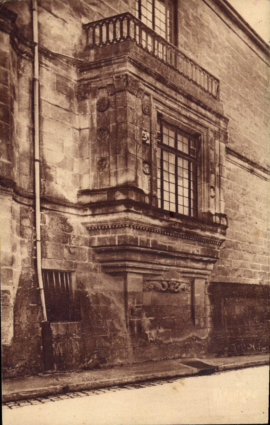 CPA Cognac Chateau du Roi Francois Ier 