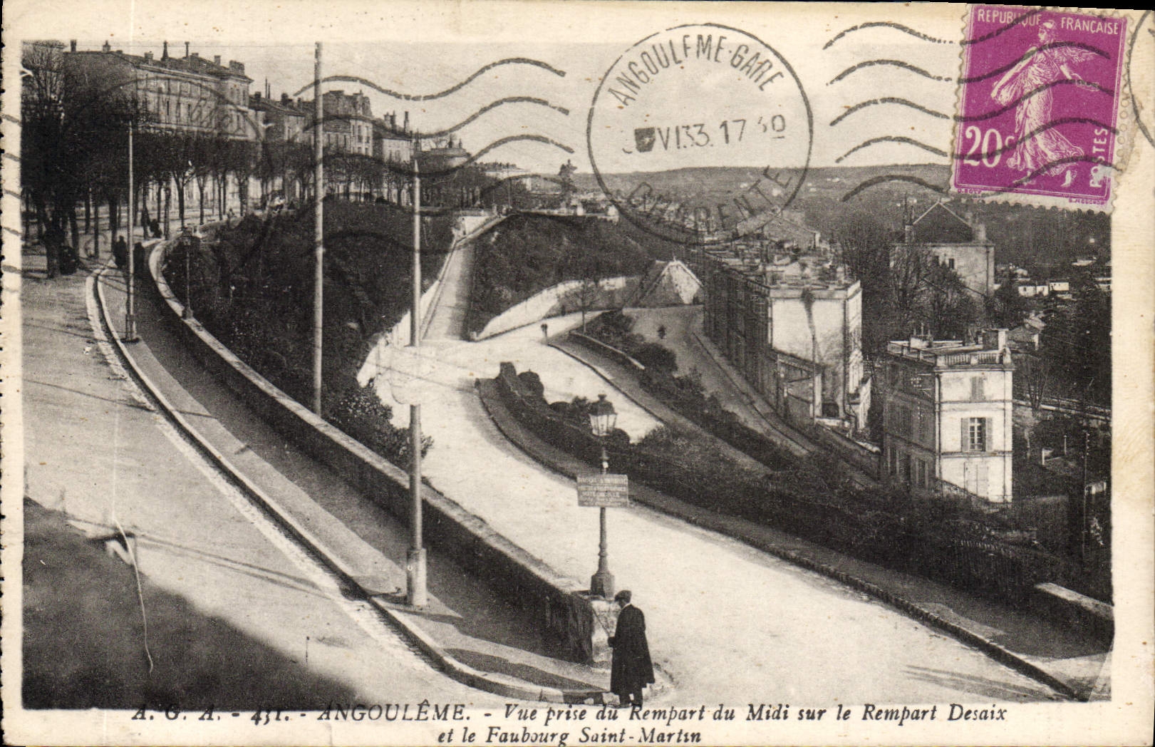 Angoulême - Ansicht vom Südrand über den Desaix-Rand und das Saint-Martin-Viertel — A.G.A. - 431
