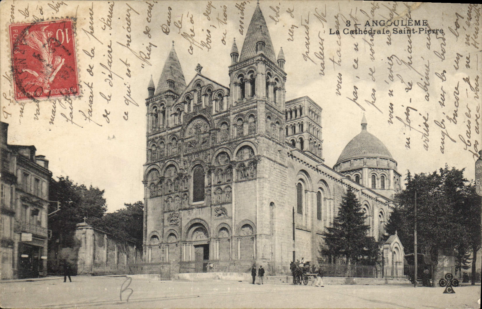CPA Angouleme la Cathedrale Saint Pierre 