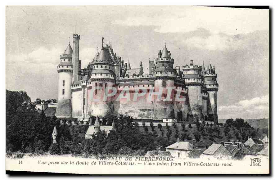 Château de Pierrefonds — Vue prise sur la Route de Villers-Cotterets — JND Phot.