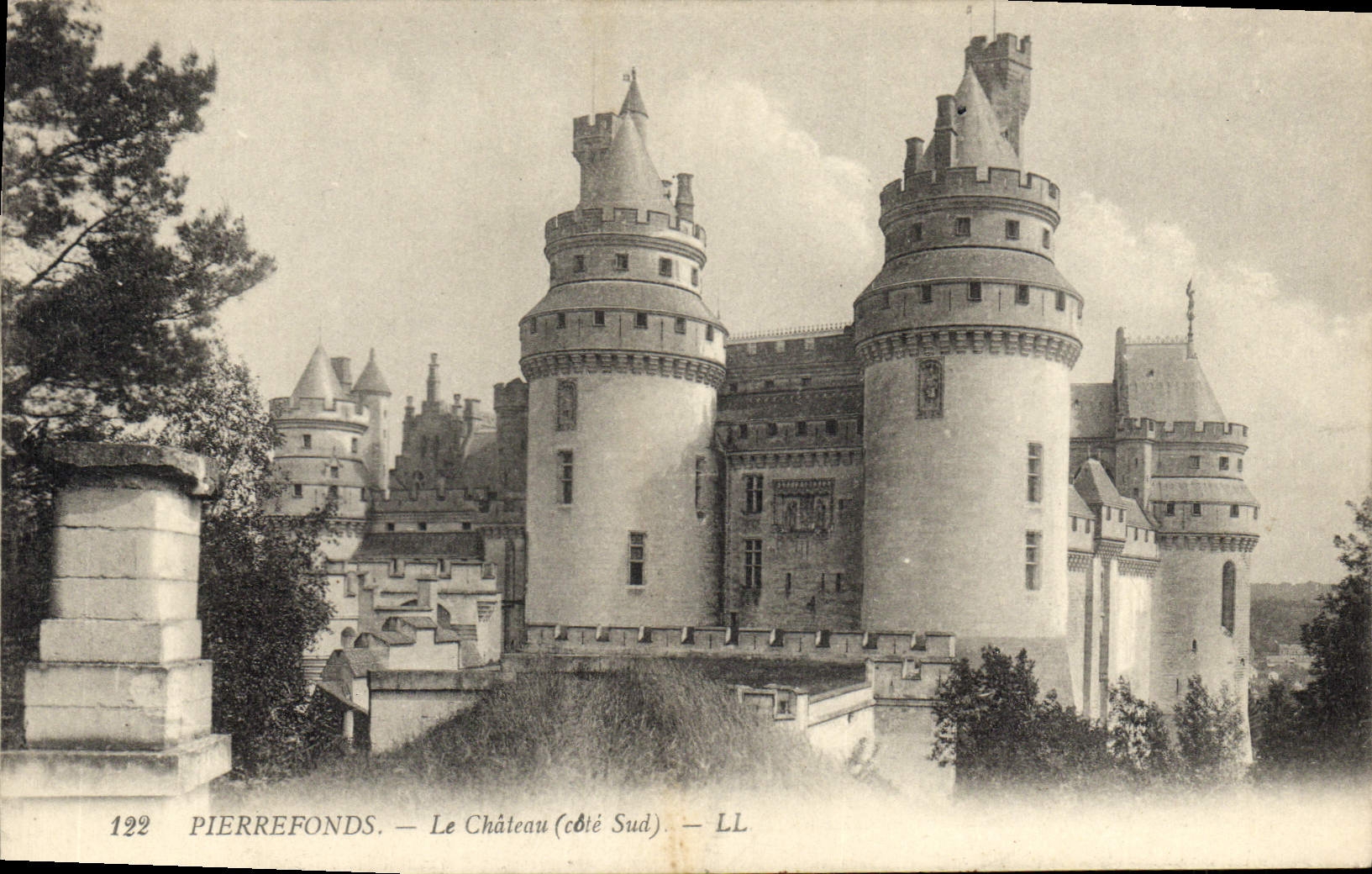 Pierrefonds — The Castle (South Side) — LL