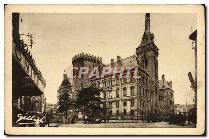 Hôtel de Ville — Angoulême — Édition A. Gilisert