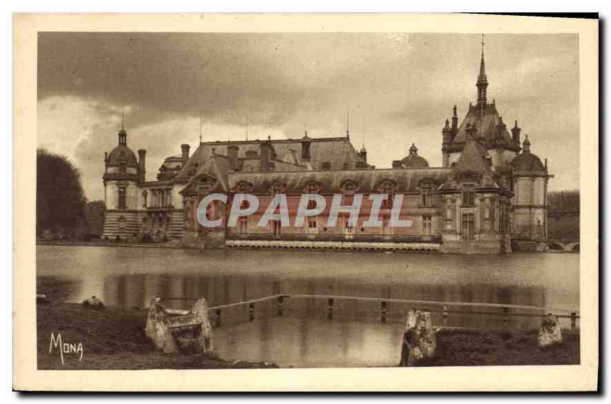 CPA les Petits Tableaux de L'Ile de France Chateau de Chantilly les Chateaux le Petit Chateau et la 