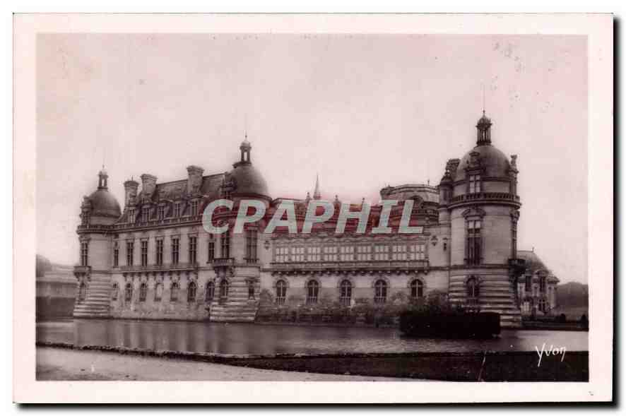 CPA La Douce France Chateau de Chantilly Facade Nord Est 