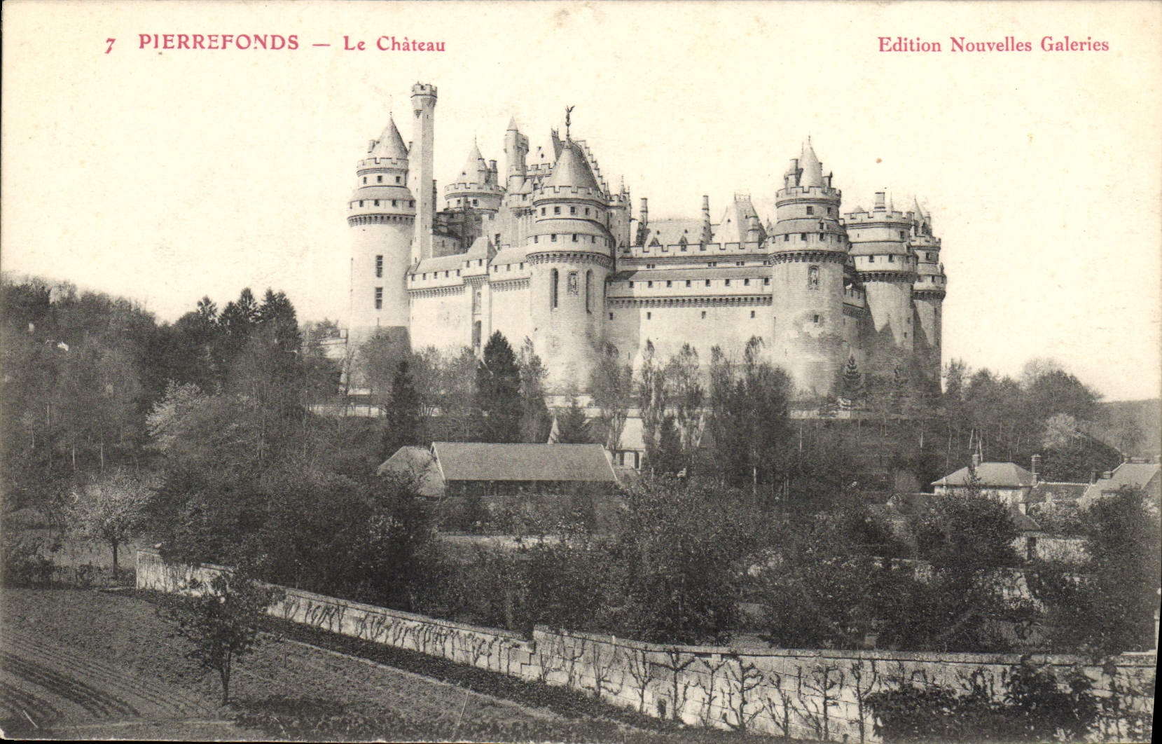 PierreFonds — Le Château — Edition Nouvelles Galeries