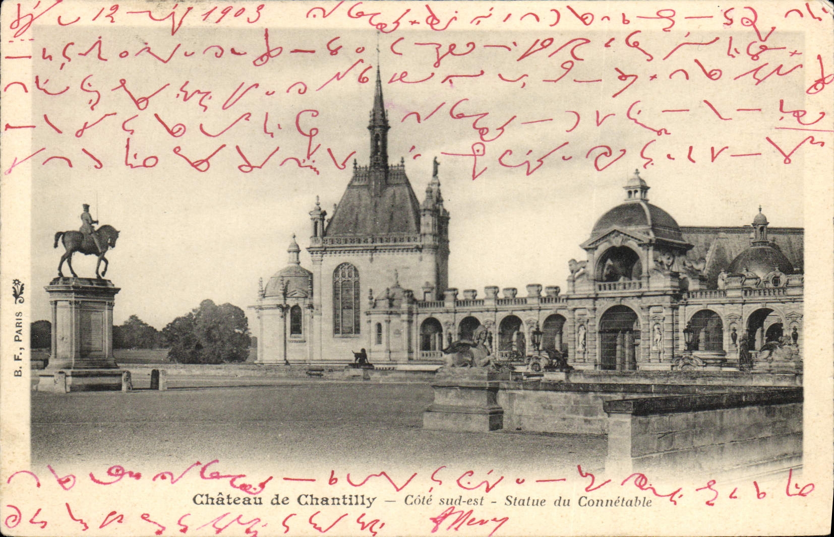 Schloss Chantilly — Südöstlicher Teil — Statue des Constable