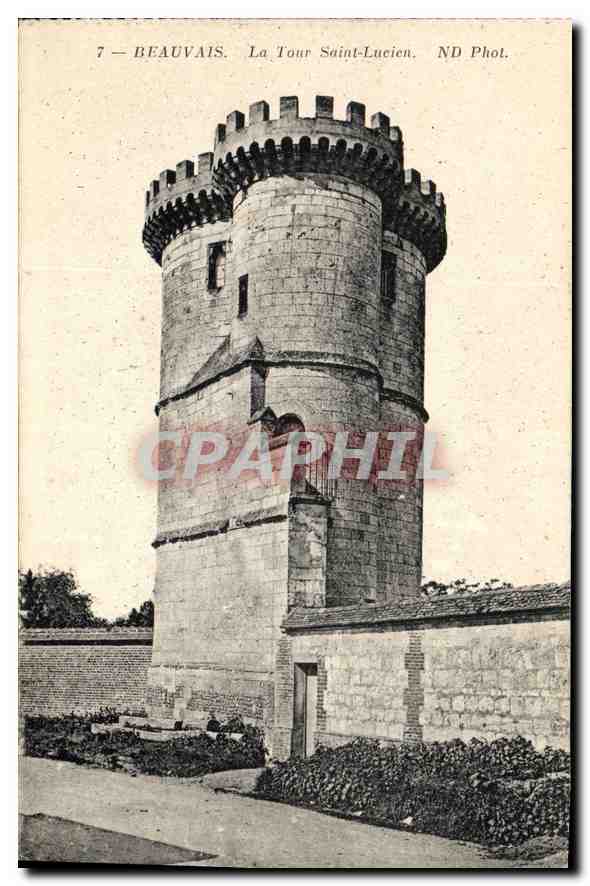 CPA Beauvais la Tour Saint Lucien 