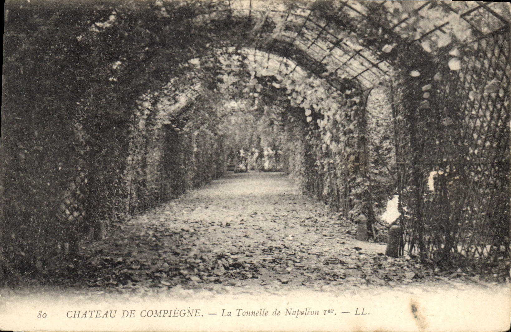 CPA Chateau de Compiegne la Tonnelle de Napoleon I 
