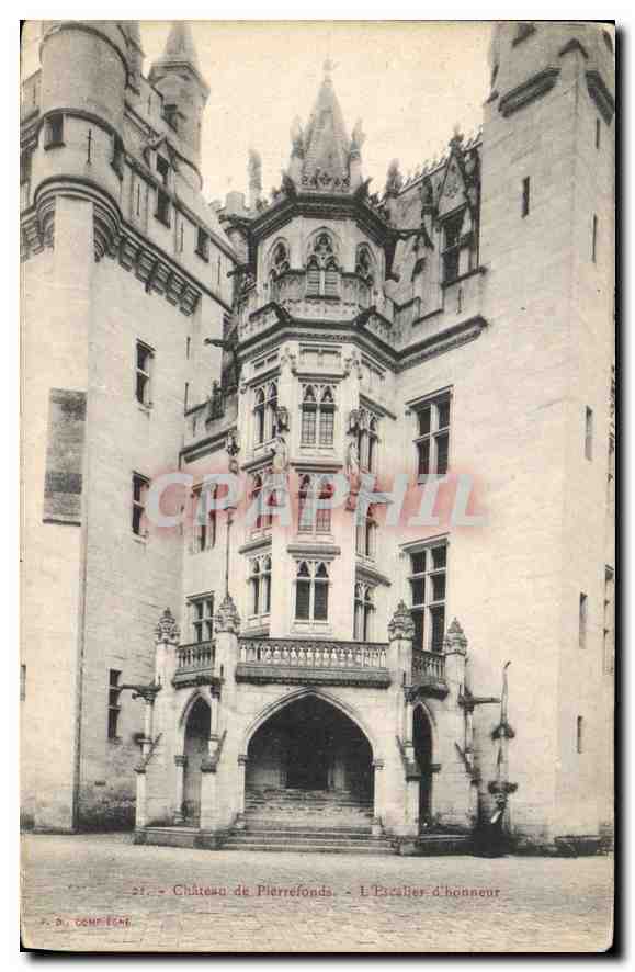 Château de Pierrefonds — L'Escalier d'honneur — A. D. CONFÉSSE