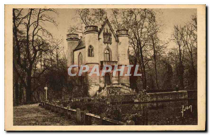 CPA Chantilly Oise Chateau de la reine Blanche 