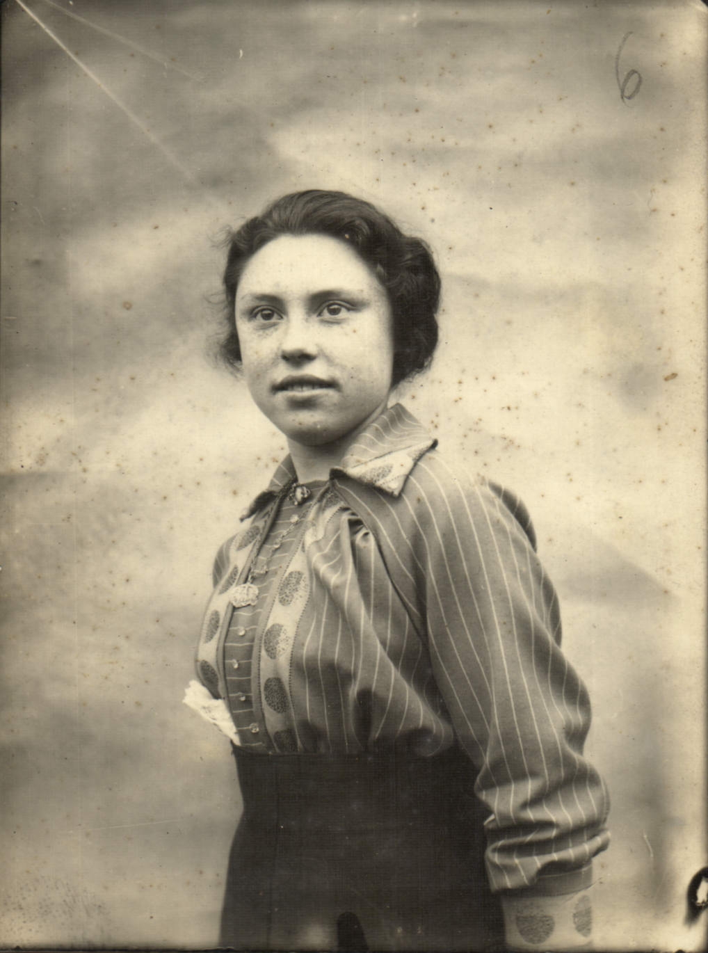 CARTE PHOTO Femme