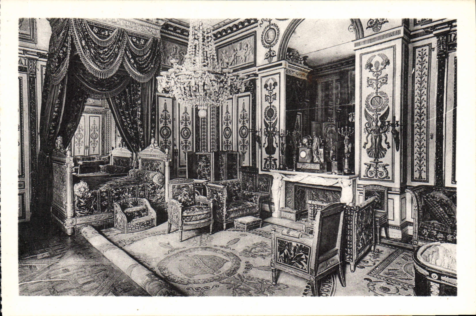 Château de Fontainebleau — Chambre de Napoléon Ier — CPAPHIL