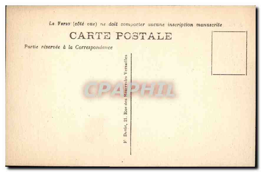 Palazzo di FONTAINEBLEAU — Lago delle Carpe e Cortile delle Fontane — Editore F. David, Versailles, n°9 — Verso