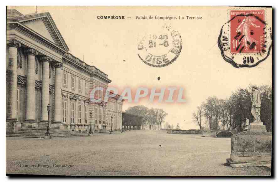 CPA Compiegne Palais de Compiegne la Terrasse 
