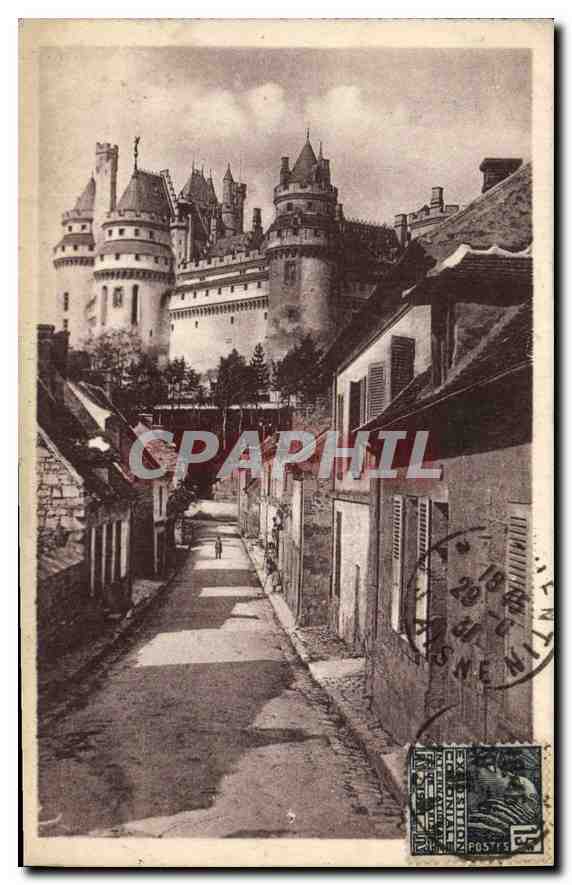 CPA Pierrefonds La Rue Notre Dame et le Chateau 