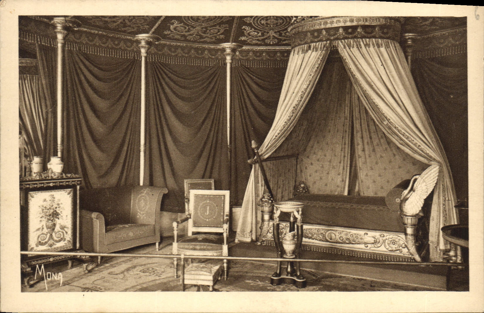 CPA Chateau de la Malmaison Chambre de l'Imperatrice Josephine qui y mourut le 29 Mai 1814 