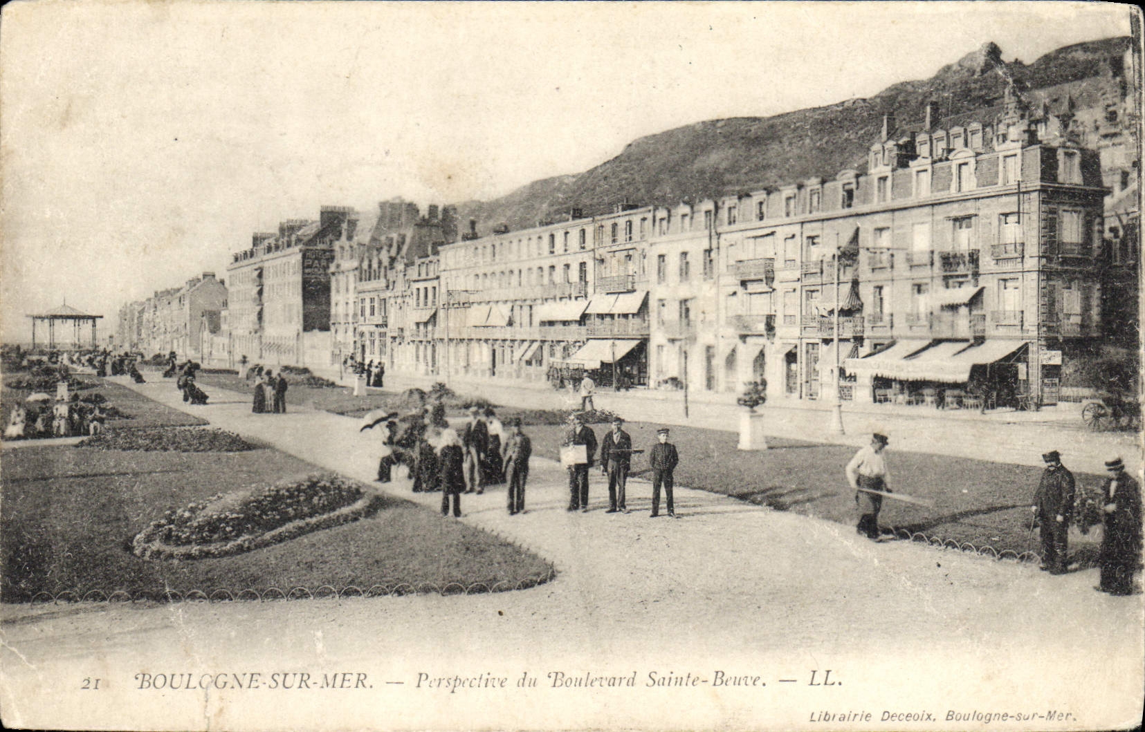 Boulogne-sur-Mer — Perspective du Boulevard Sainte-Beuve — Librairie Deceoix, Boulogne-sur-Mer