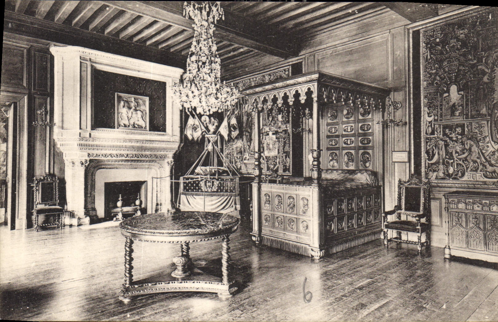 La Chambre des Rois de Navarre dite de Henri IV — Château Henri IV — Pau