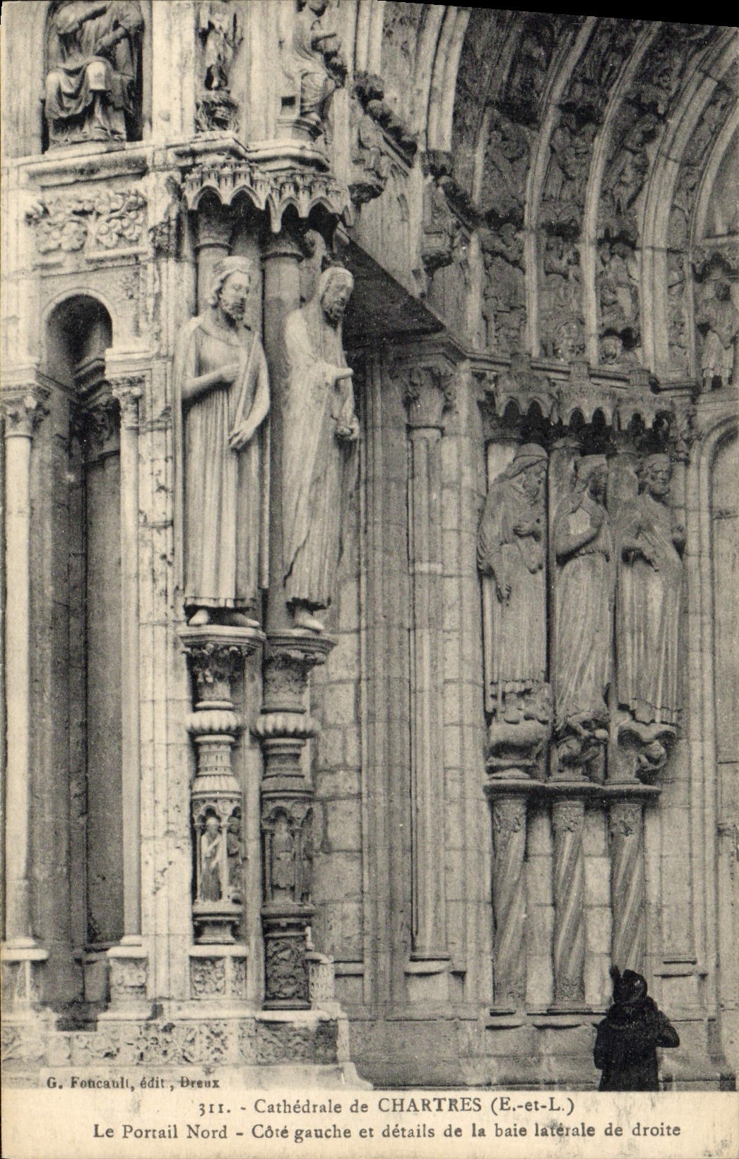 Cathédrale de Chartres — Portail Nord, côté gauche et détails de la baie latérale droite — G. Foncault, édit. Dreux
