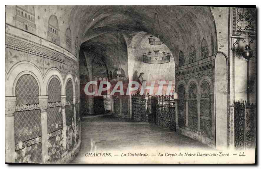 CPA Chartres La Cathedrale La Crypte de Notre Dame sous Terre 