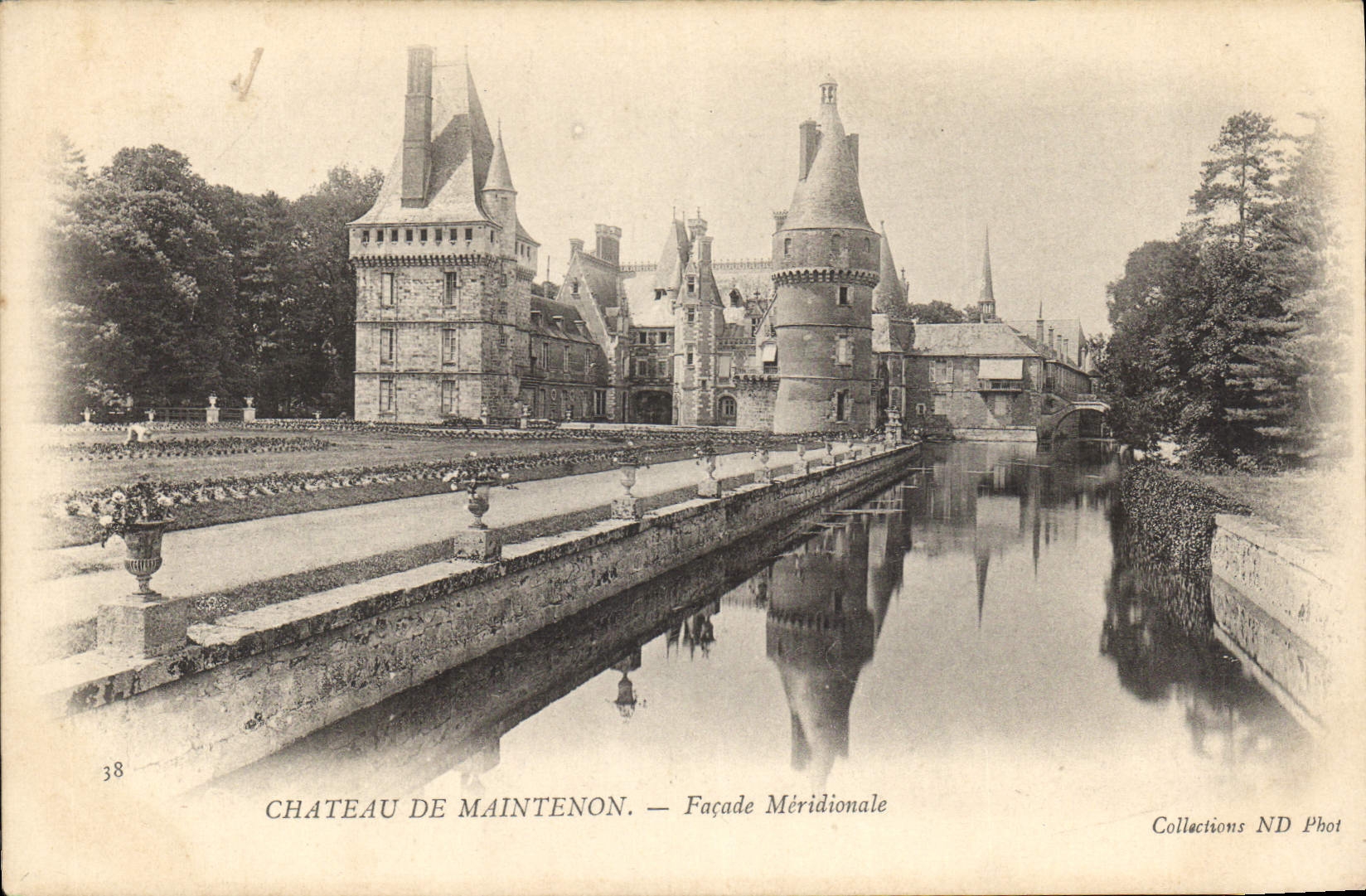 Château de Maintenon — Façade Méridionale — Collections ND Phot