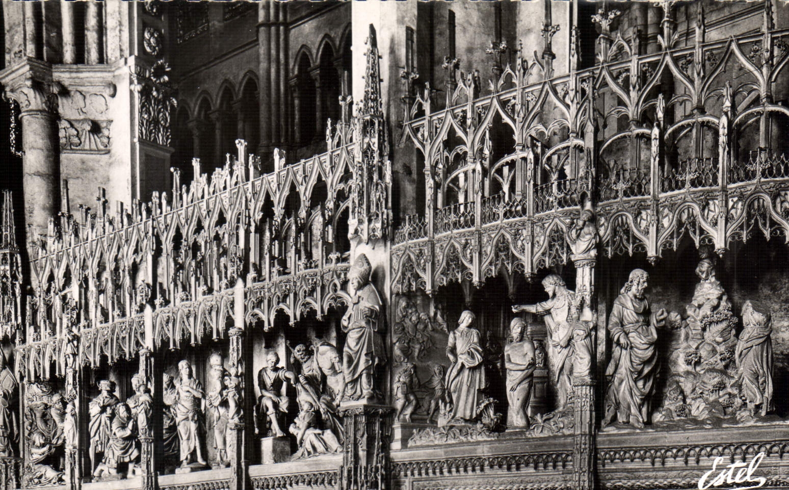 Cathédrale de Chartres — Détails du pourtour du chœur (XVIe s.) — Estel