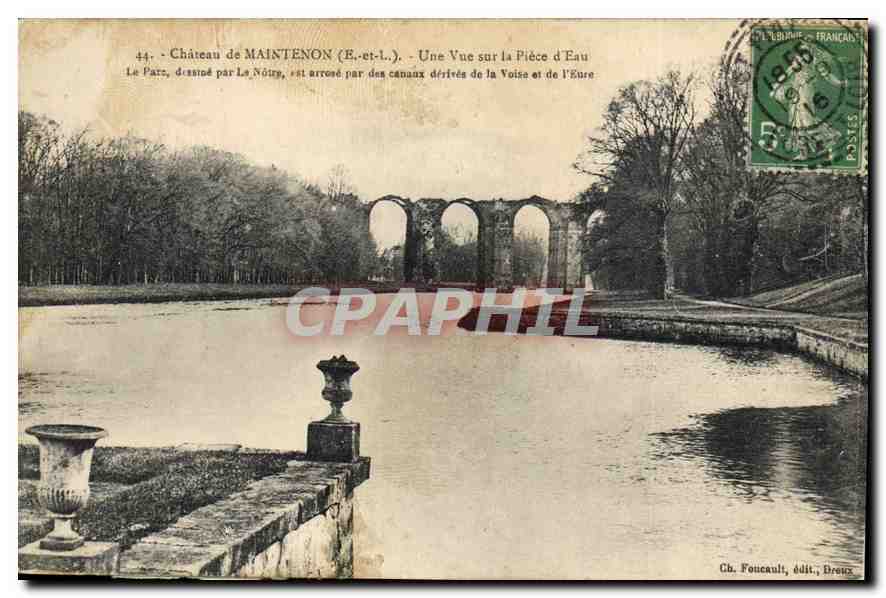 CPA Chateau de Maintenon E et L Une Vue sur la Piece d'Eau 