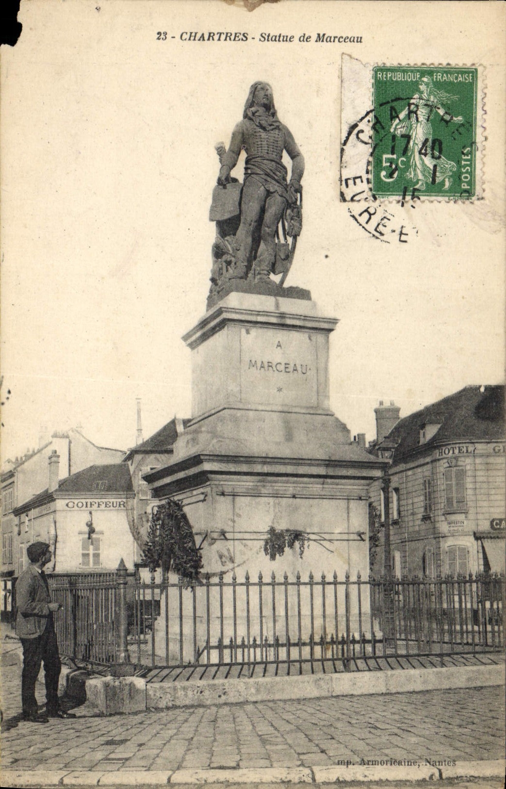 CPA Chartres Statue de Marceau 