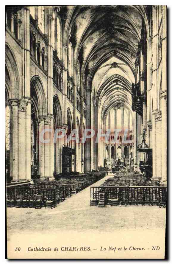 Cathédrale de CHARLRES — La Nef et le Chœur — ND