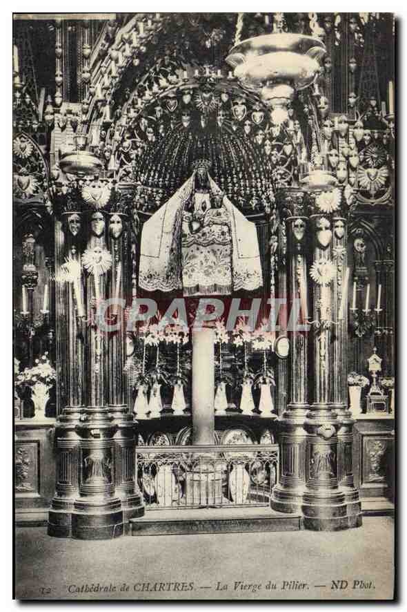 CPA Cathedrale de Chartres La Vierge du Pilier 