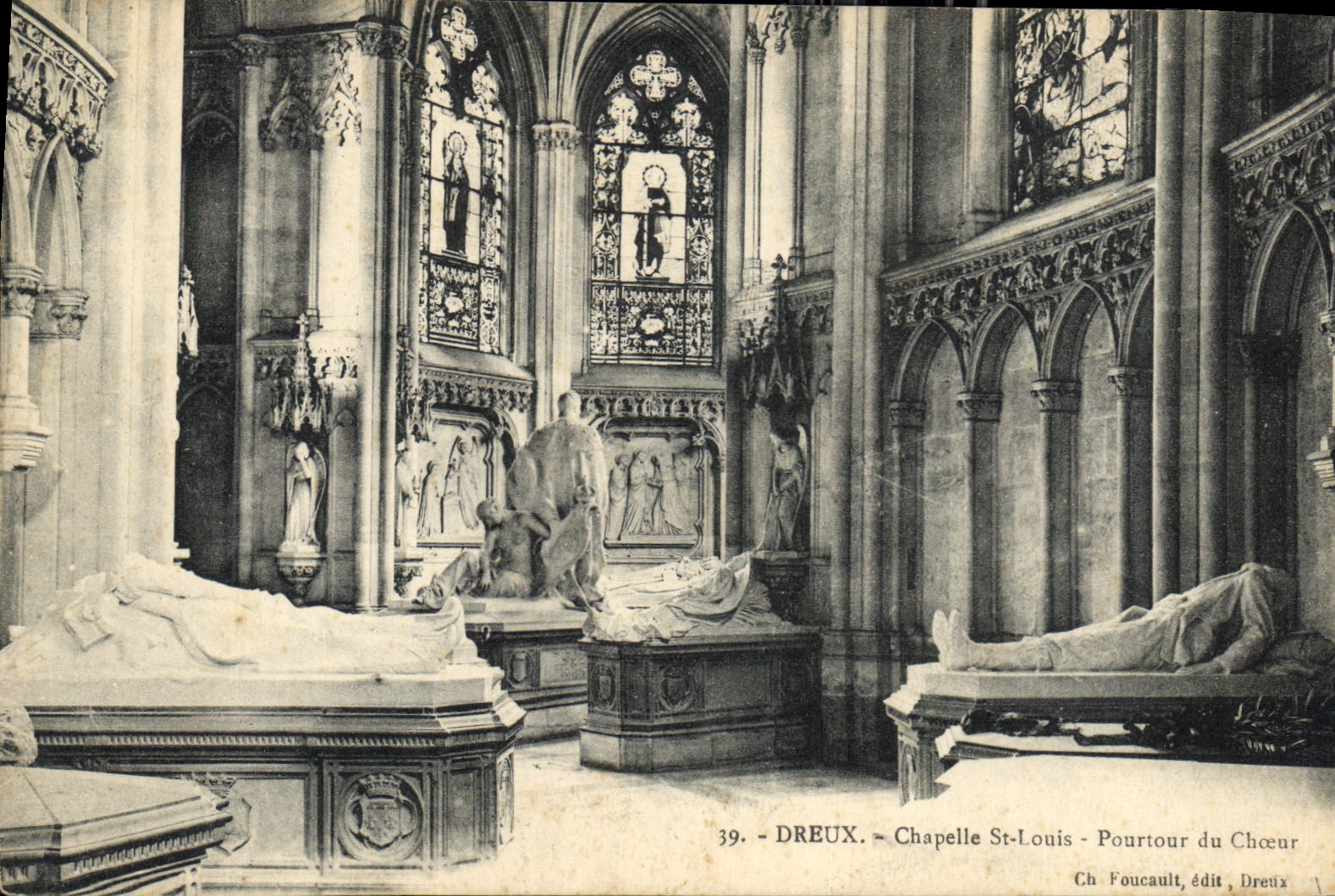 Dreux - Capilla de San Luis - Contorno del Coro — Ch. Foucault, edit. Dreux