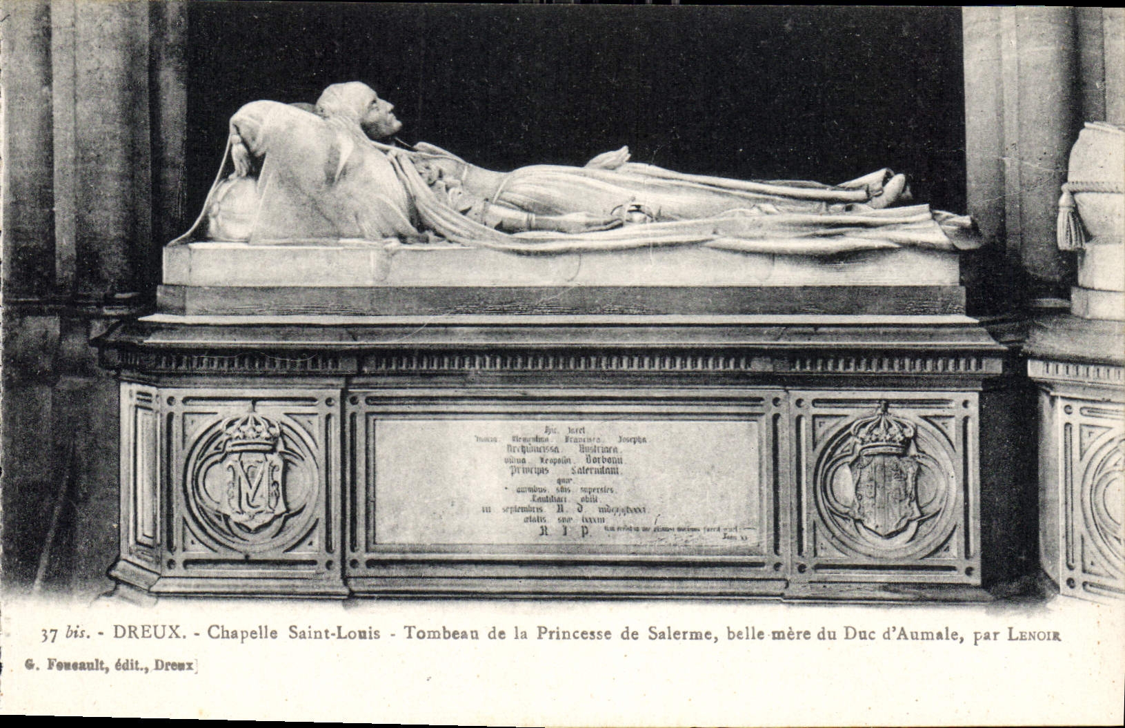 Chapelle Saint-Louis - Tombeau de la Princesse de Salerme, belle mère du Duc d'Aumale, par LENOIR — G. Fousault, Dreux