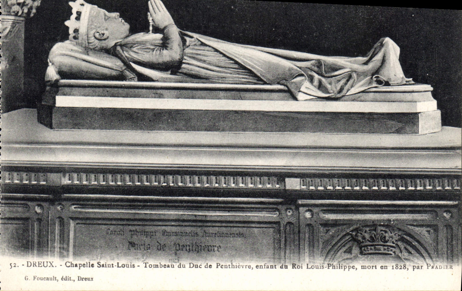 CPA Dreux Chapelle Saint Louis Tombeau du Duc de Penthievre 