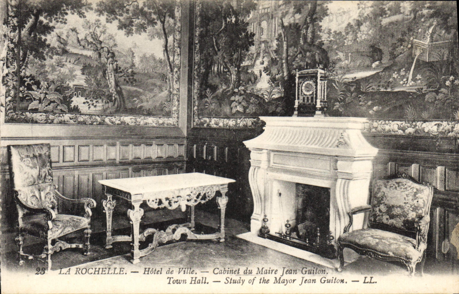 CPA La Rochelle Hotel de Ville Cabinet du Maire Jean Guilon 