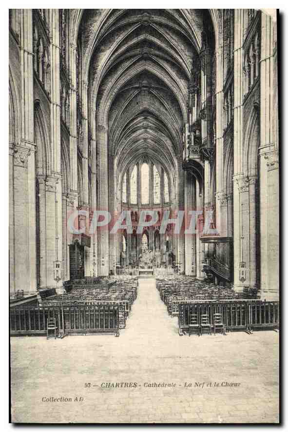 Chartres - Cathédrale - La Nef et le Chœur