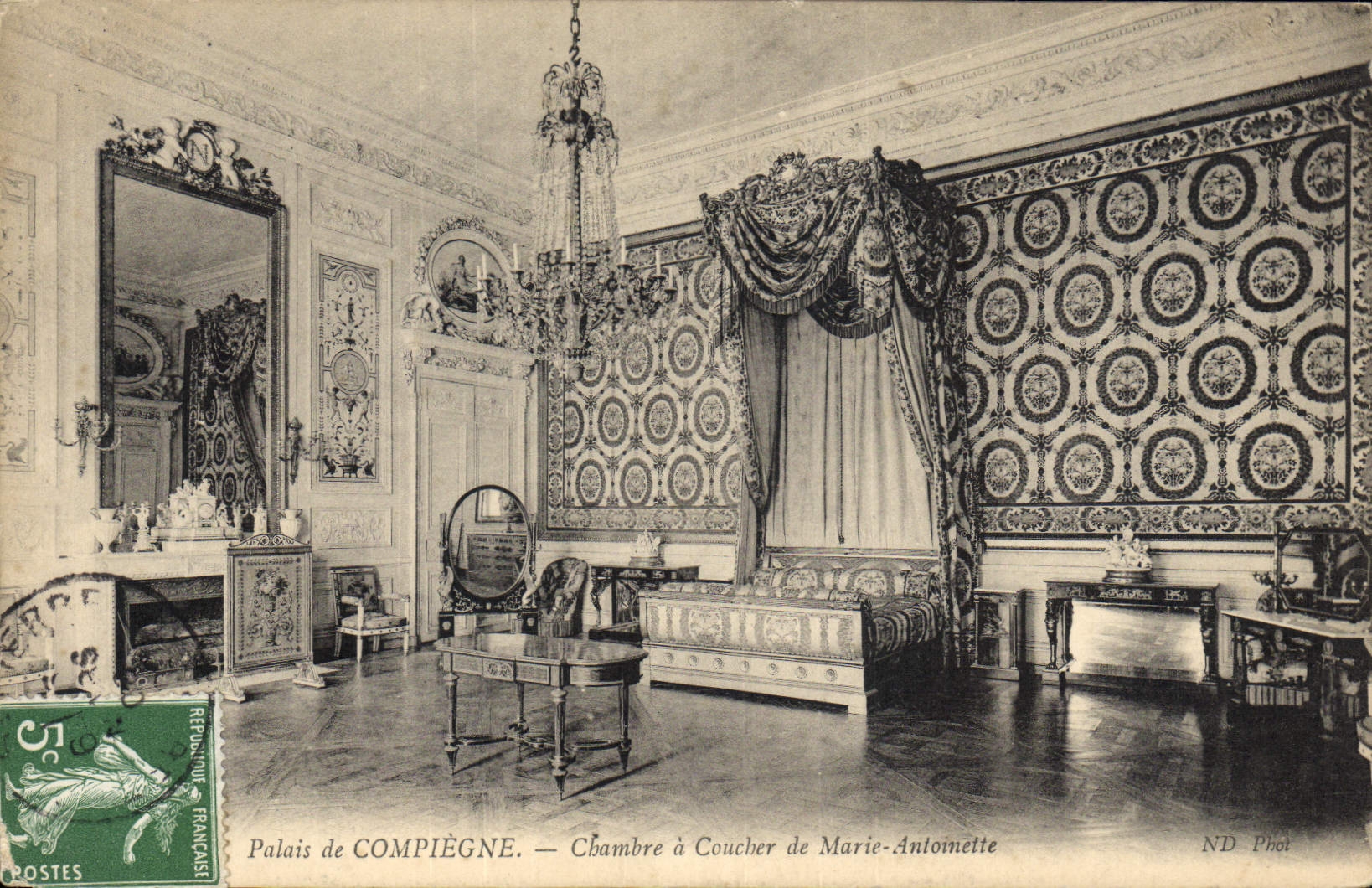 Palais de COMPIÈGNE — Chambre à Coucher de Marie-Antoinette — ND Phot