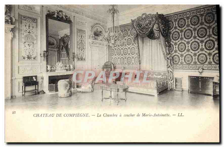 CPA Chateau de Compiegne La Chambre a coucher de Marie Antoinette 