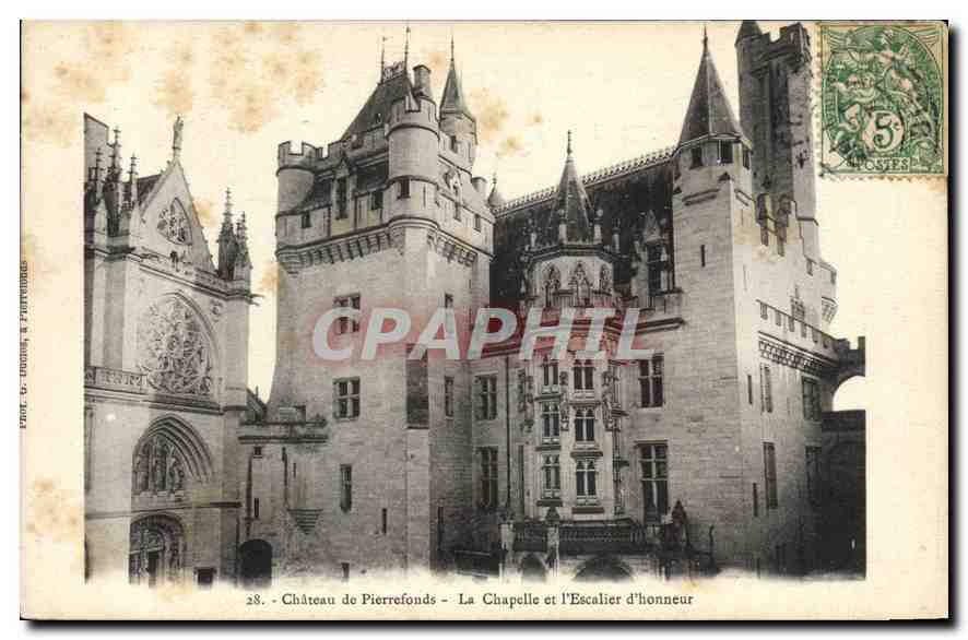 Château de Pierrefonds — La Chapelle et l'Escalier d'honneur — Phot. Dr. Boudon & F. P. Turrennes