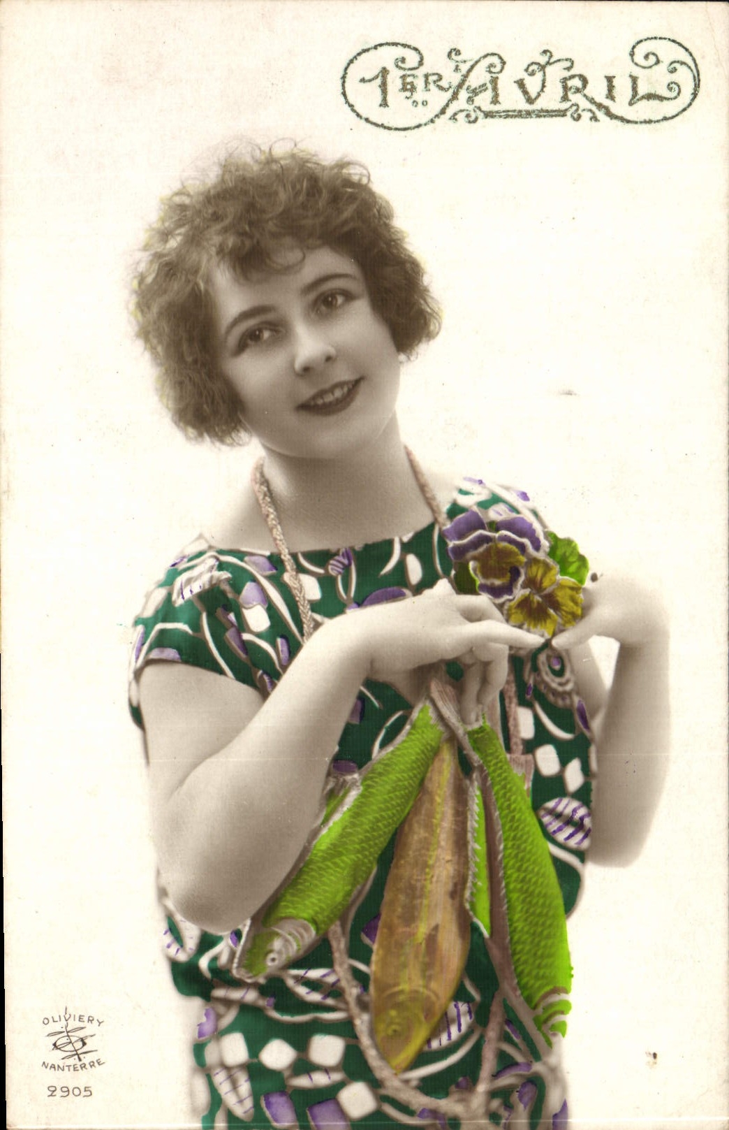 CPA 1er Avril Femme