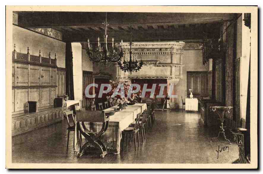 CPA Chateaux de la Loire Chateau de Langeais XV S Salle a Manger ancienne Salle des Gardes 