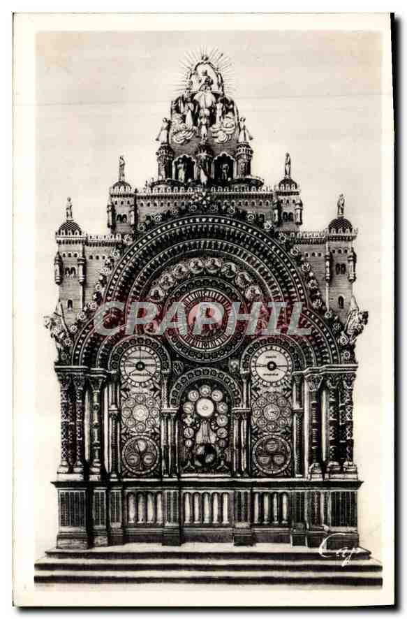 CPA Beauvais la Cathedrale l'Horloge Monumentale 