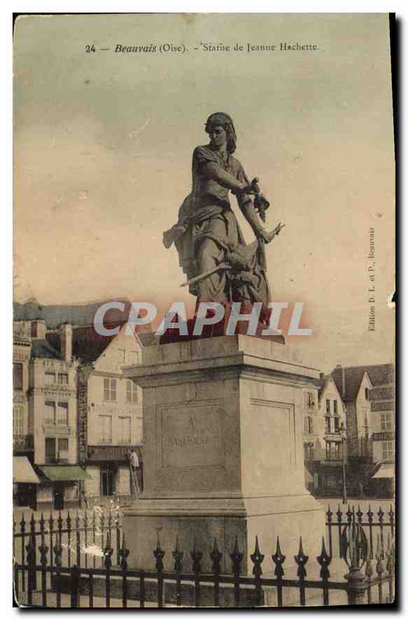 CPA Beauvais Oise Statue de Jeanne Hachette 