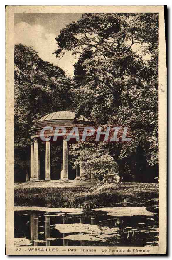 CPA Versailles Petit Trianon le Temple de l'Amour 